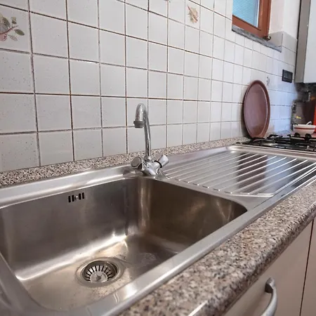 079d - La Storica Il Vigneto 45a, 7 Minuti Dal Mare - Parcheggio Privato Gratis דירה מונליה